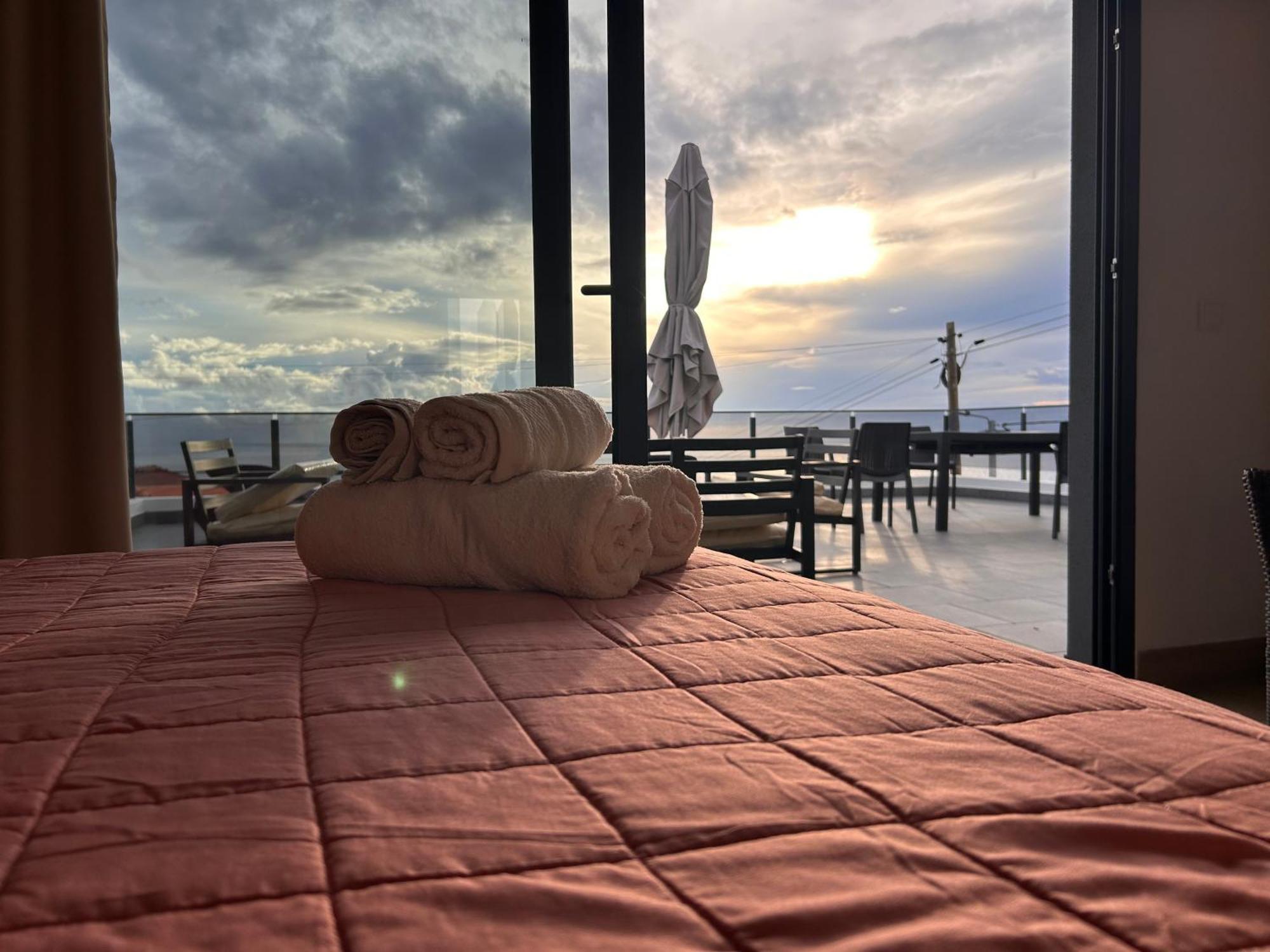 Calheta Ocean View Family Apartment Estreito Da Calheta Exterior foto